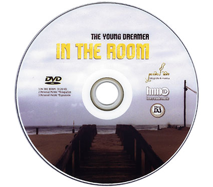 In THE ROOM Disc